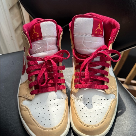 Nike Air Jordan High-Top Sneakers - Picture 4 of 8